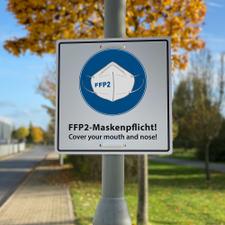 Hinweisschild FFP2-Maskenpflicht